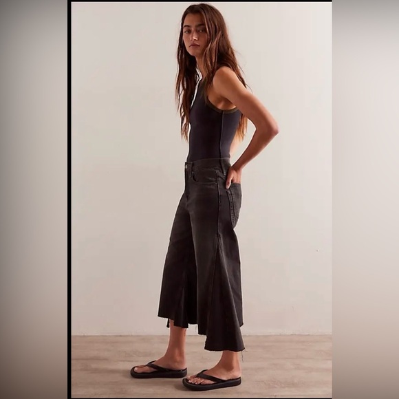 NWT We the Free by Free People Ripple Wide-Leg Crop Jeans ~ Fade to Black - Picture 3 of 13